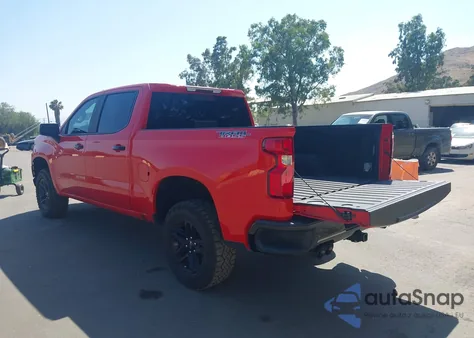 2020 Chevrolet Silverado z USA, uszkodzony, nr VIN 1GCRCREG2HZ343955